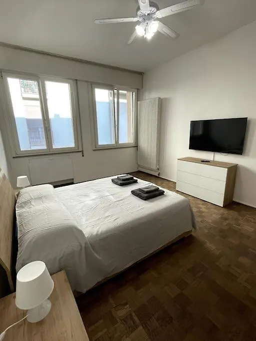 Apartamento Arte In Mantua Italia